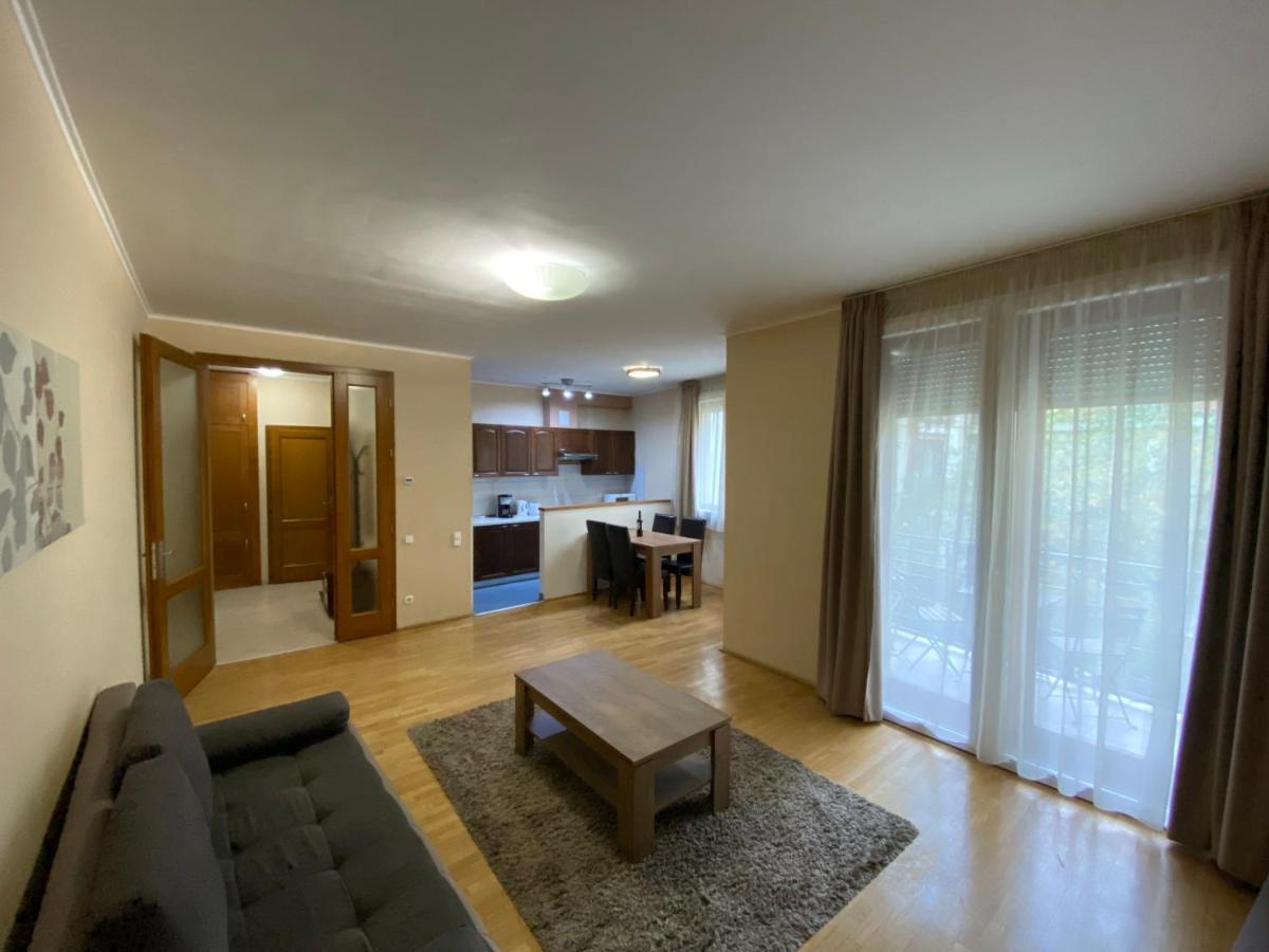 Gozsdu Apartment - Eszterhaz Budapest Eksteriør bilde