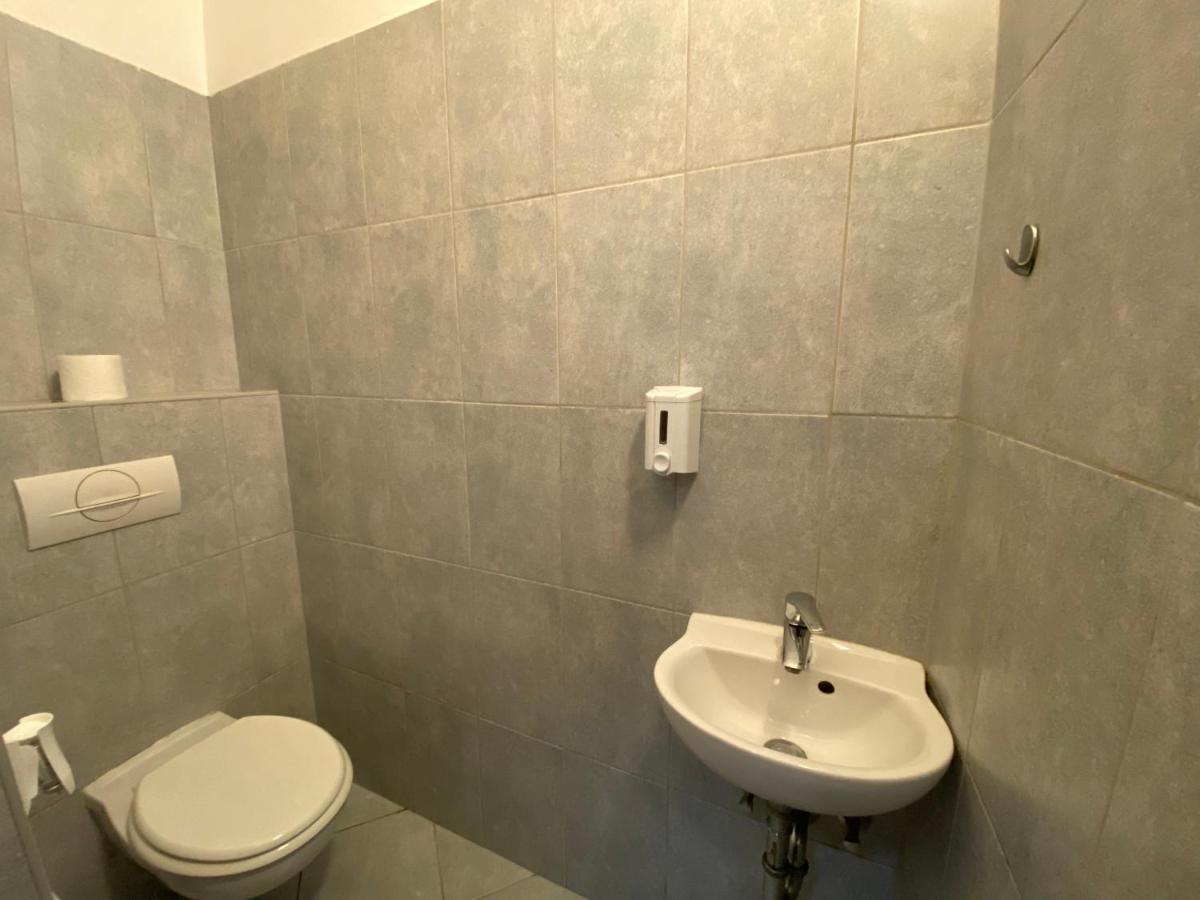 Gozsdu Apartment - Eszterhaz Budapest Eksteriør bilde